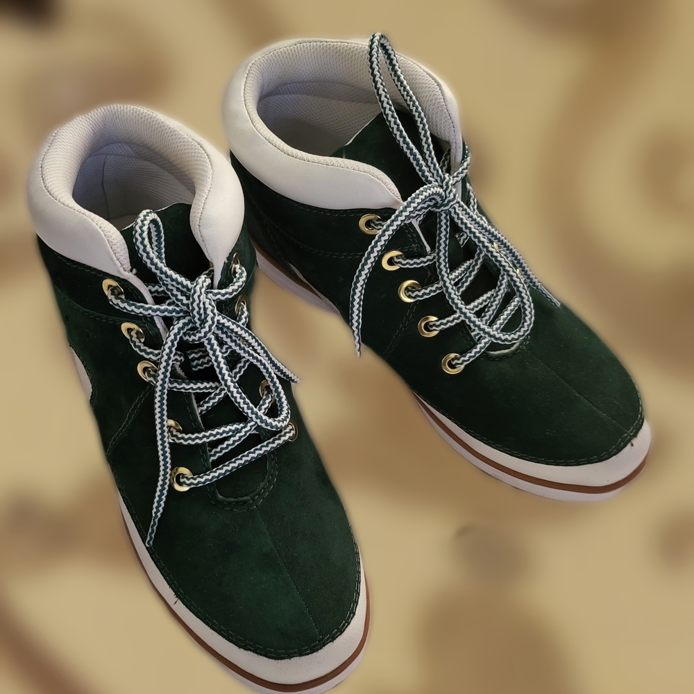 Array Dark Green and White High-Top Sneakers W 11 M 9.5